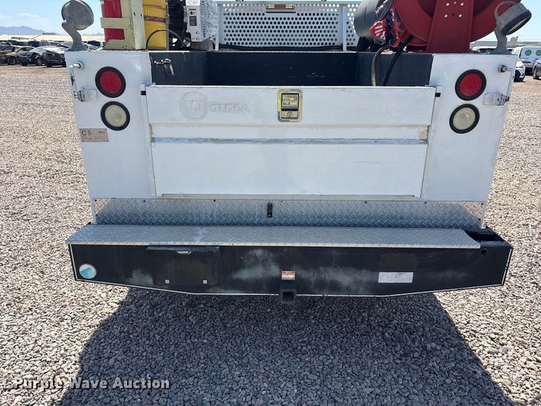 image for item YA3988 2015 Ford F250 Super Duty Ext. Cab utility / service truck