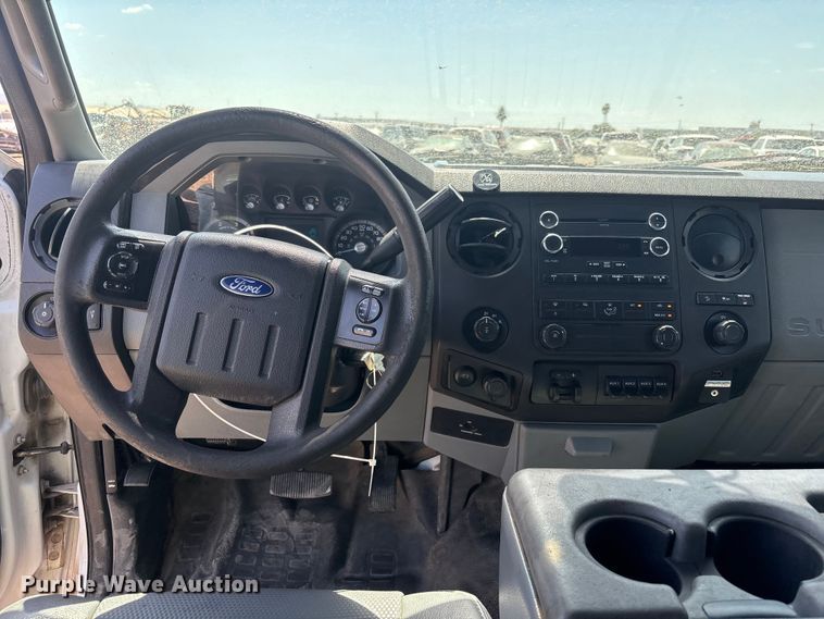 image for item YA3988 2015 Ford F250 Super Duty Ext. Cab utility / service truck