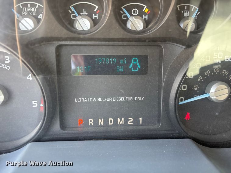 image for item YA3988 2015 Ford F250 Super Duty Ext. Cab utility / service truck