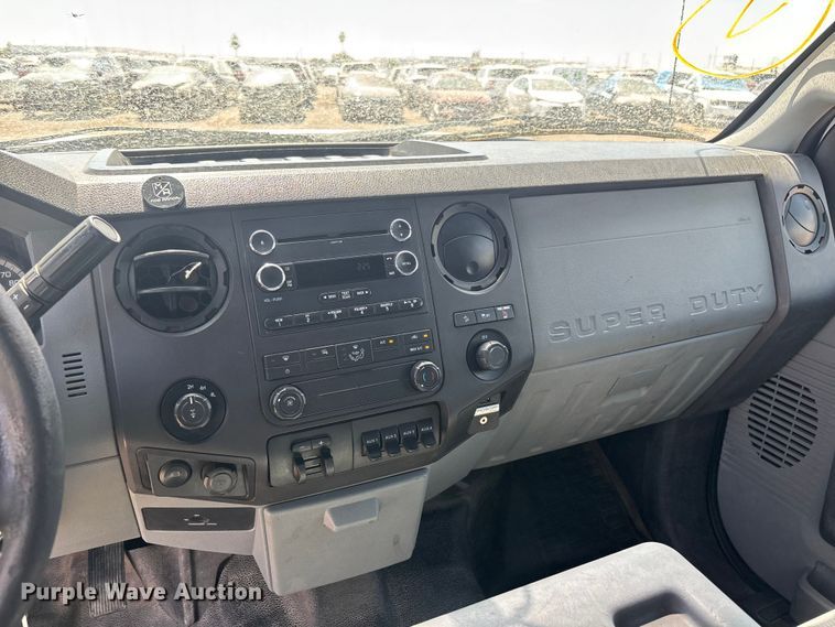 image for item YA3988 2015 Ford F250 Super Duty Ext. Cab utility / service truck