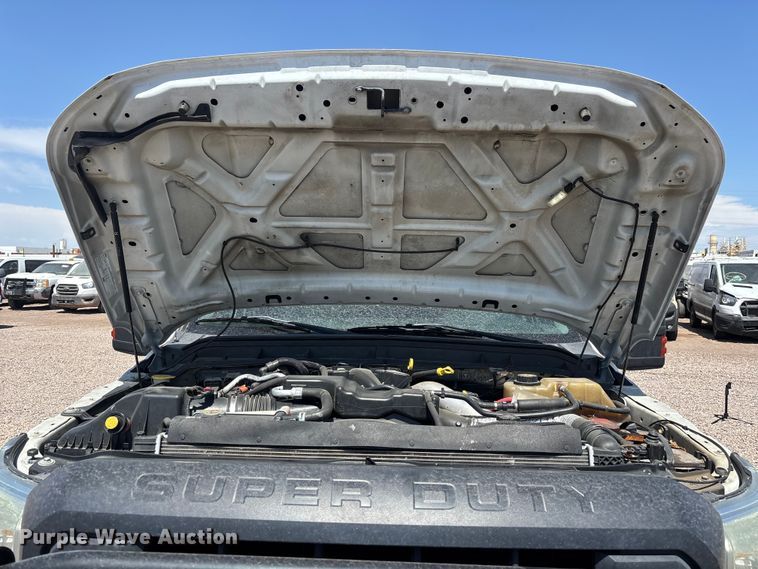image for item YA3988 2015 Ford F250 Super Duty Ext. Cab utility / service truck