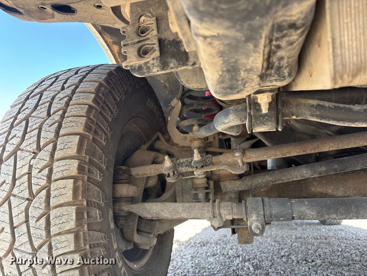 image for item YA3988 2015 Ford F250 Super Duty Ext. Cab utility / service truck