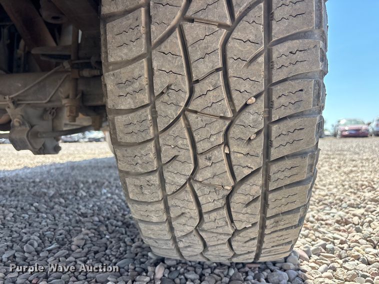image for item YA3988 2015 Ford F250 Super Duty Ext. Cab utility / service truck