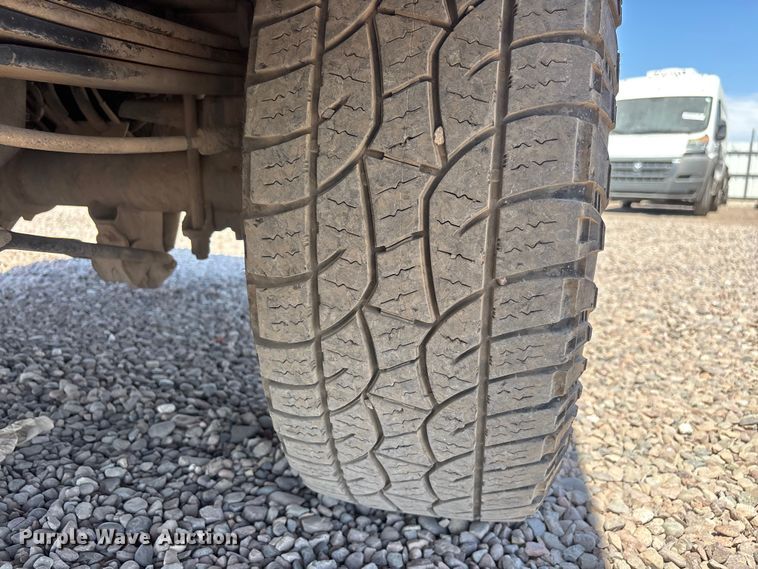 image for item YA3988 2015 Ford F250 Super Duty Ext. Cab utility / service truck