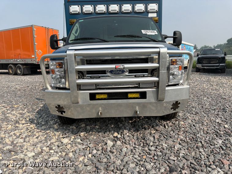 image for item YA4008 2025 Ford E450 ambulance