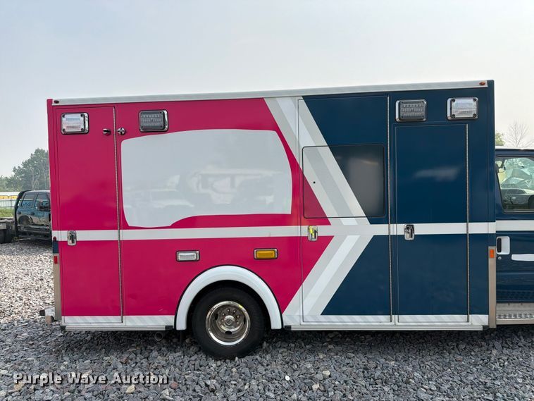 image for item YA4008 2025 Ford E450 ambulance