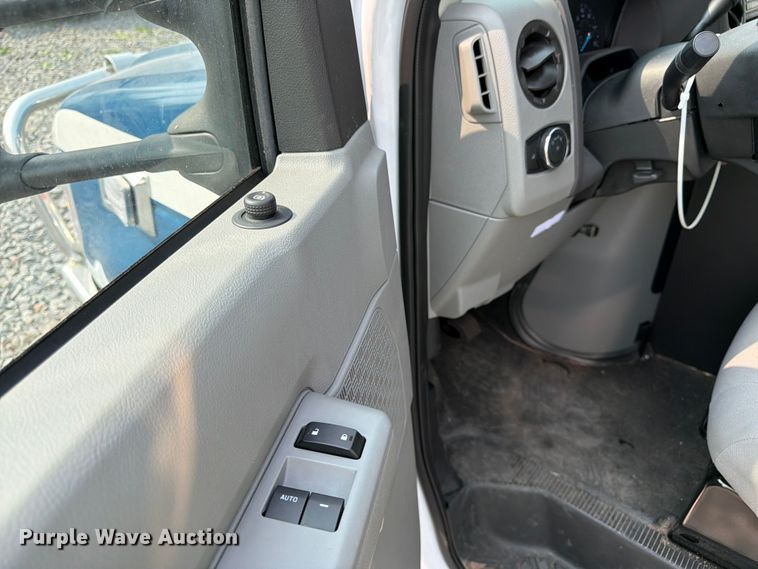 image for item YA4008 2025 Ford E450 ambulance