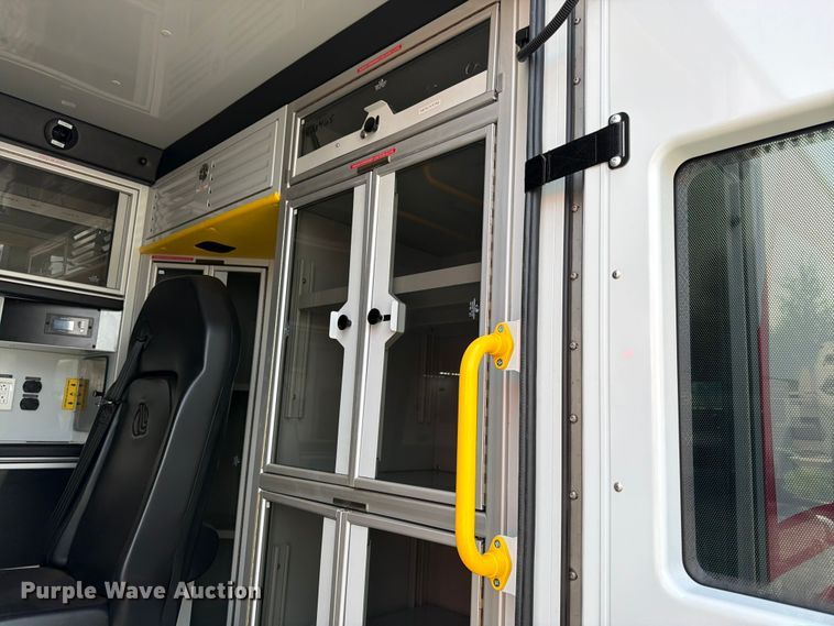 image for item YA4008 2025 Ford E450 ambulance