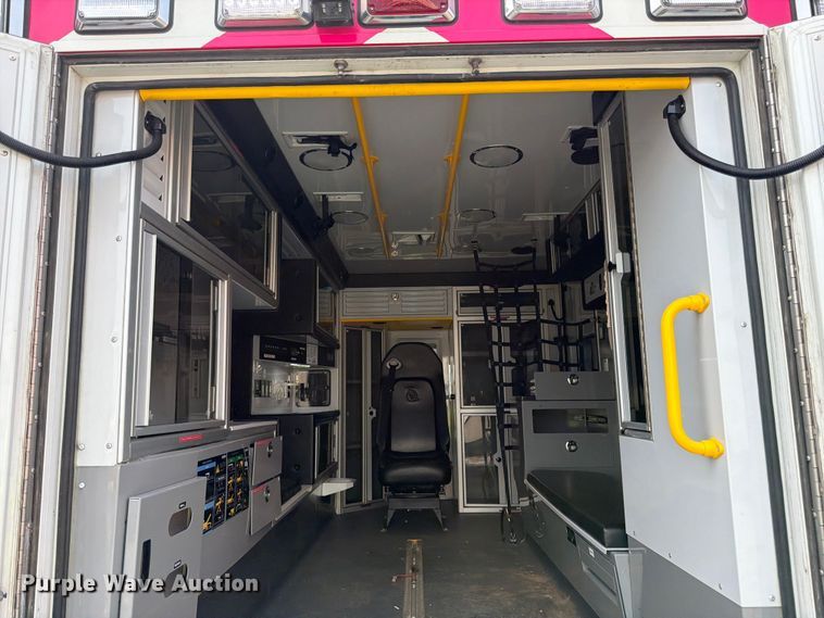 image for item YA4008 2025 Ford E450 ambulance