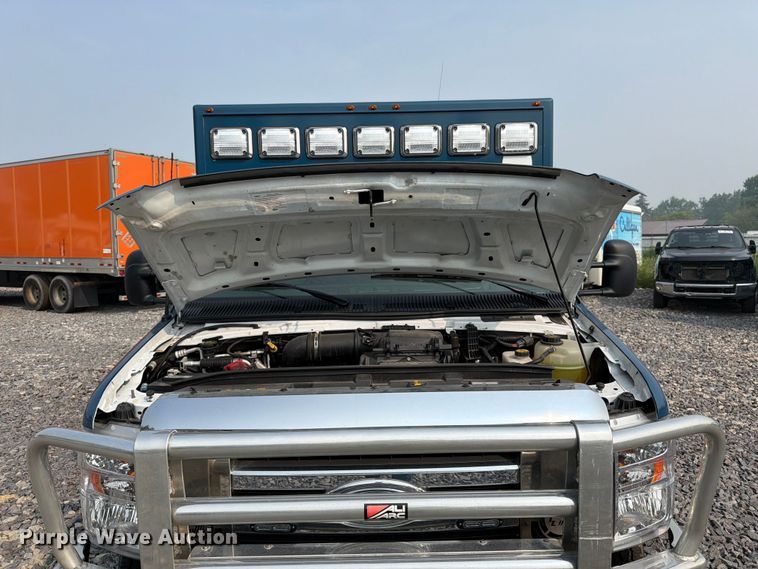 image for item YA4008 2025 Ford E450 ambulance