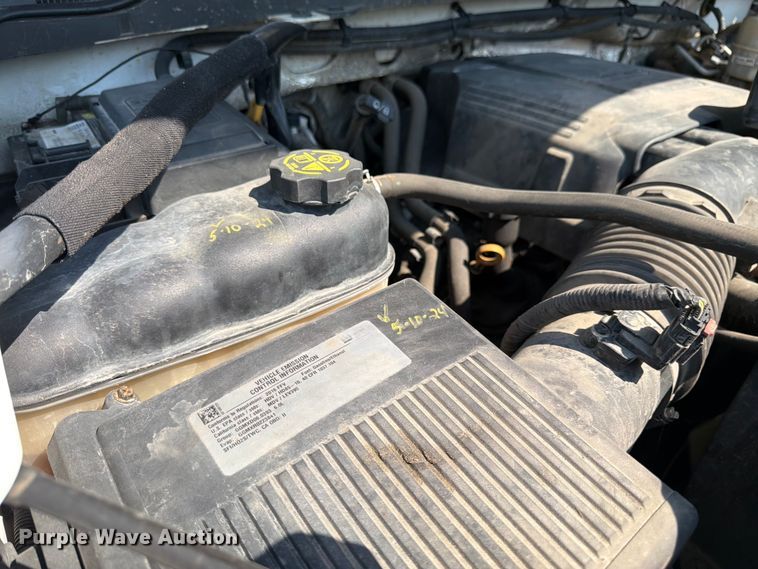 image for item YA4043 2016 Chevrolet Silverado 2500HD Crew Cab pickup truck