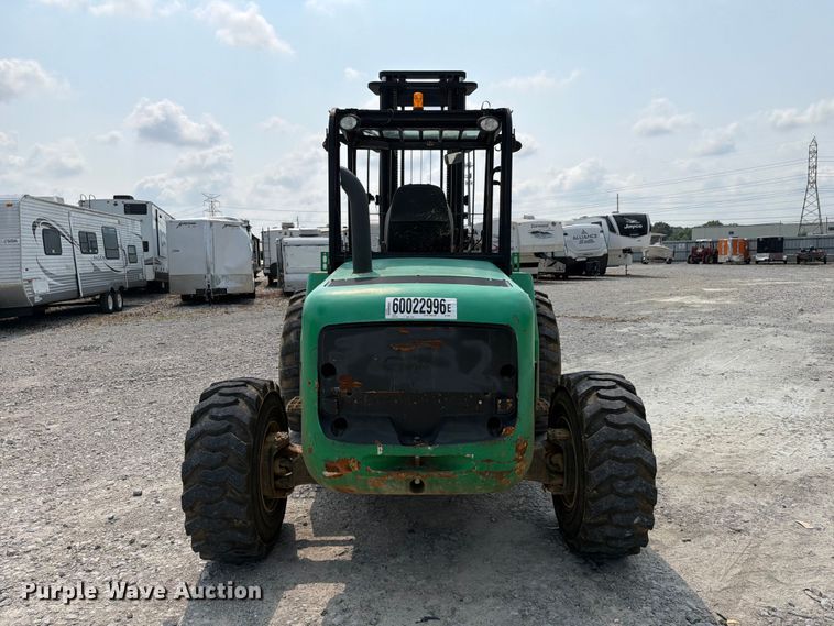 image for item YA4114 JCB 930 forklift