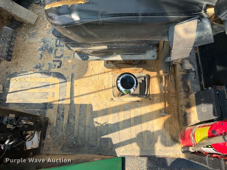 image for item YA4114 JCB 930 forklift