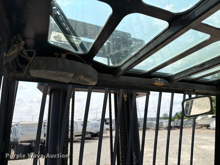image for item YA4114 JCB 930 forklift