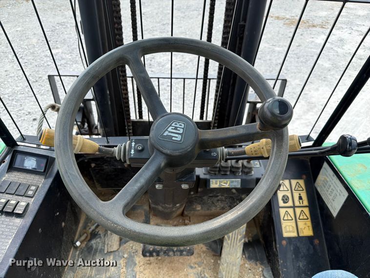 image for item YA4114 JCB 930 forklift