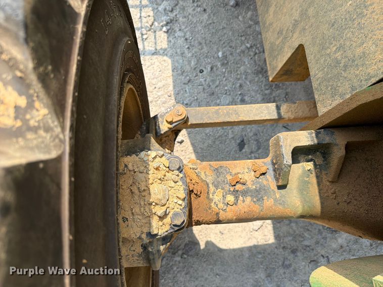 image for item YA4114 JCB 930 forklift