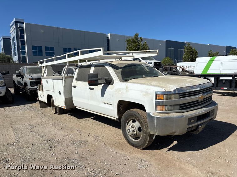 image for item YA4143 2016 Chevrolet Silverado 3500 utility bed pickup truck