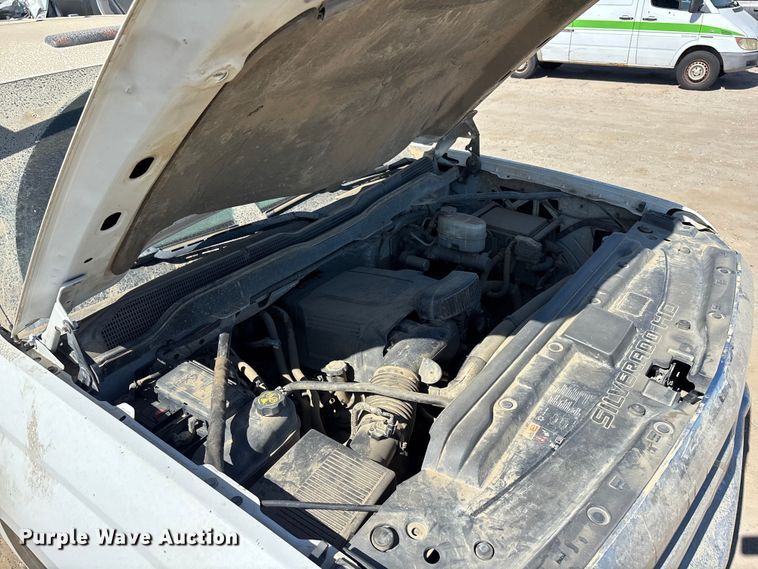 image for item YA4143 2016 Chevrolet Silverado 3500 utility bed pickup truck