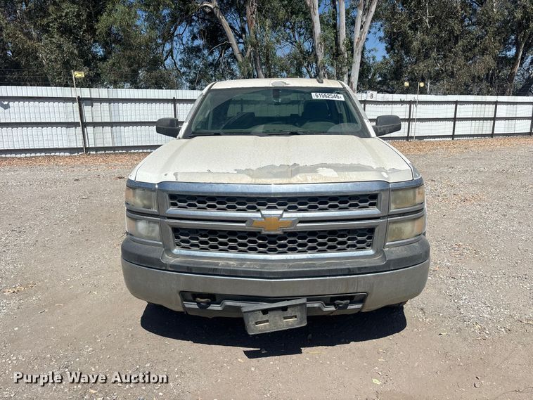 image for item YA4206 2015 Chevrolet Silverado 1500 Crew Cab pickup truck