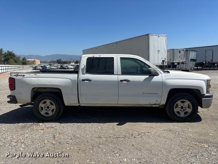 image for item YA4206 2015 Chevrolet Silverado 1500 Crew Cab pickup truck