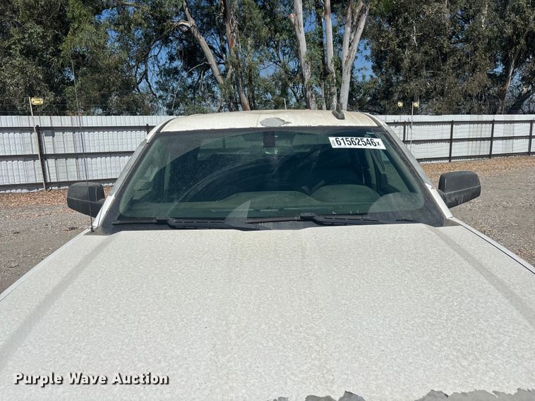 image for item YA4206 2015 Chevrolet Silverado 1500 Crew Cab pickup truck