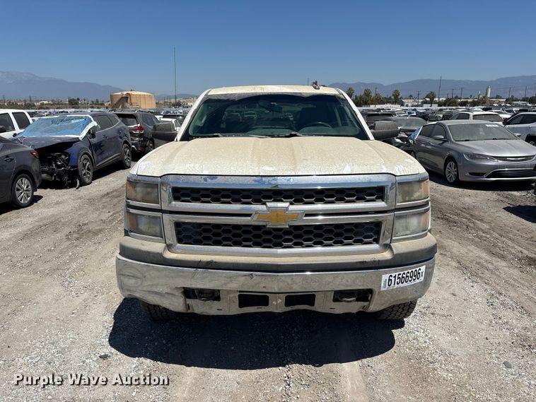 image for item YA4207 2015 Chevrolet Silverado 1500 Crew Cab pickup truck