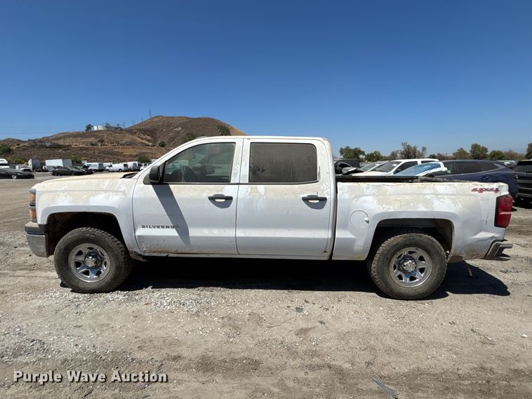 image for item YA4207 2015 Chevrolet Silverado 1500 Crew Cab pickup truck