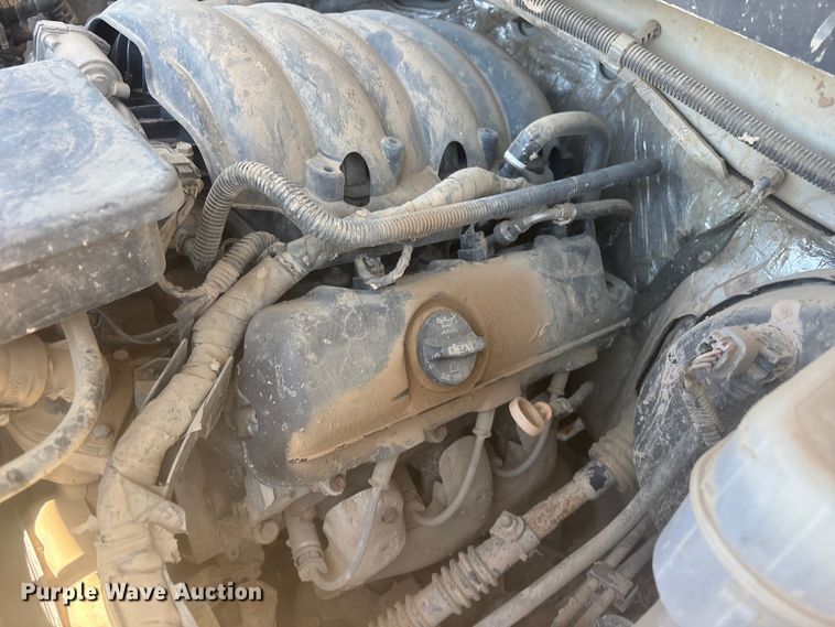 image for item YA4207 2015 Chevrolet Silverado 1500 Crew Cab pickup truck