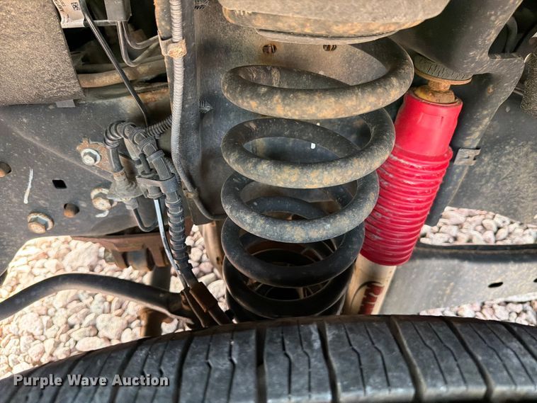 image for item YA4286 2017 Ford F350 Super Duty Ext. Cab pickup truck