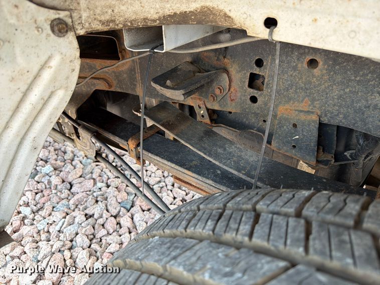 image for item YA4286 2017 Ford F350 Super Duty Ext. Cab pickup truck