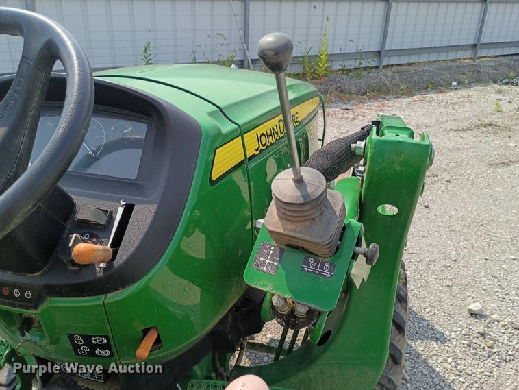 image for item YA4490 2022 John Deere 3025D MFWD tractor