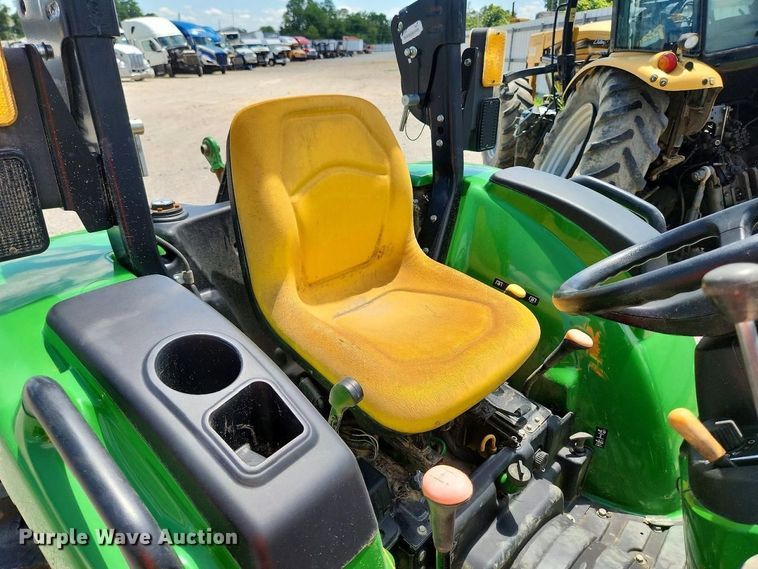 image for item YA4490 2022 John Deere 3025D MFWD tractor