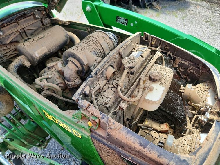 image for item YA4490 2022 John Deere 3025D MFWD tractor