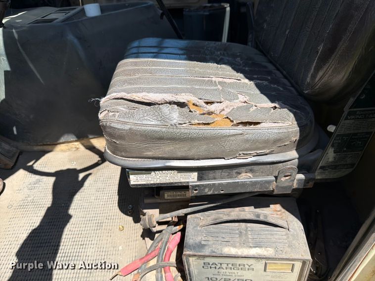 image for item DN6631 1985 GMC Brigadeir semi truck