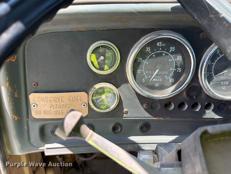 image for item DN6631 1985 GMC Brigadeir semi truck