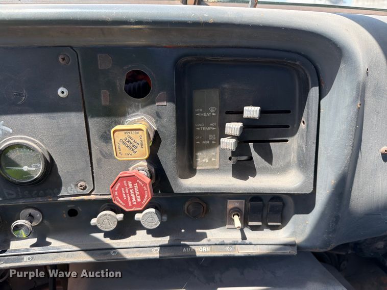 image for item DN6631 1985 GMC Brigadeir semi truck