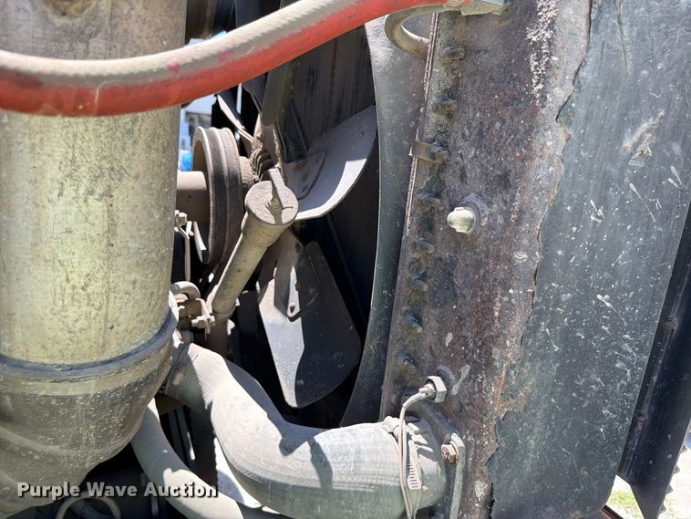 image for item DN6631 1985 GMC Brigadeir semi truck