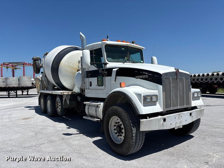 image for item DN6637 2003 Kenworth W900 ready mix truck