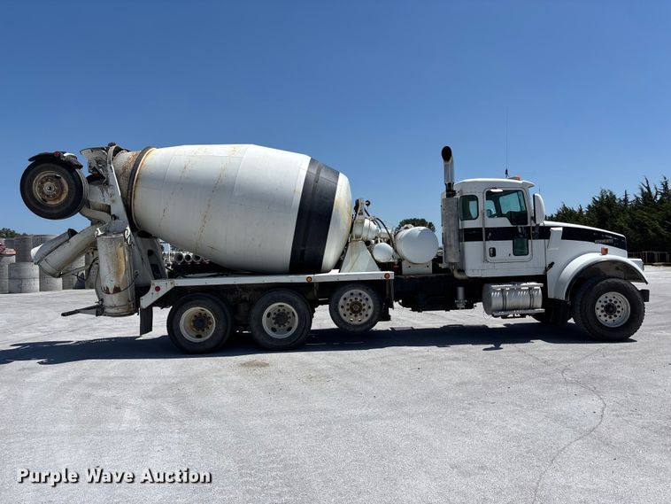 image for item DN6637 2003 Kenworth W900 ready mix truck