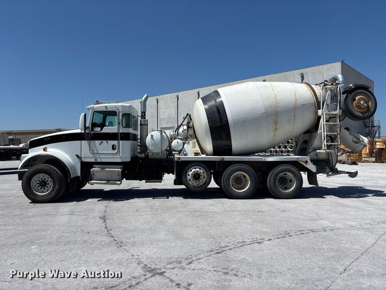 image for item DN6637 2003 Kenworth W900 ready mix truck