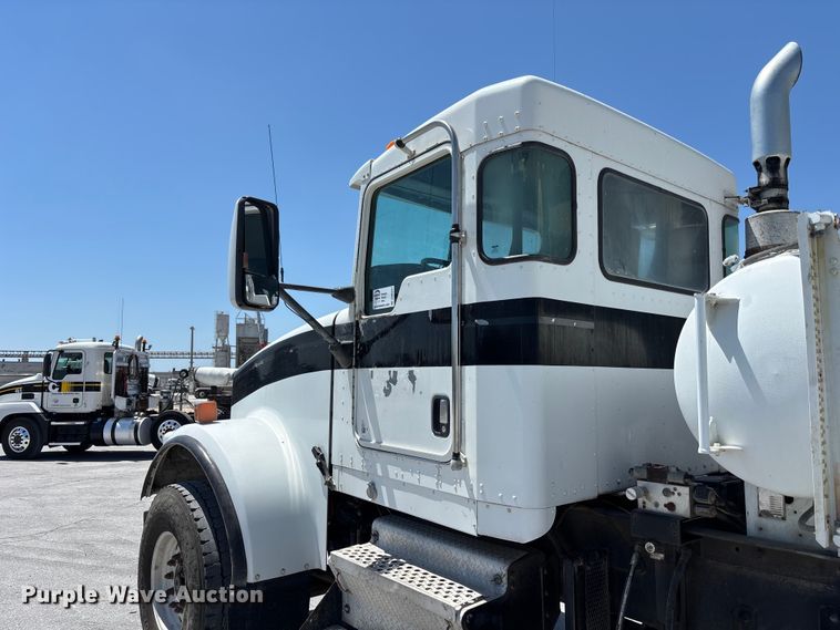 image for item DN6637 2003 Kenworth W900 ready mix truck