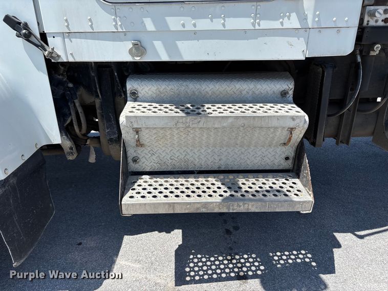 image for item DN6637 2003 Kenworth W900 ready mix truck
