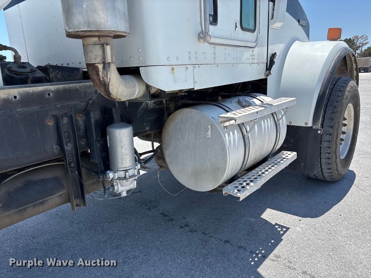 image for item DN6637 2003 Kenworth W900 ready mix truck