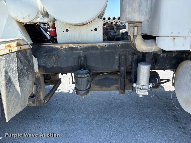 image for item DN6637 2003 Kenworth W900 ready mix truck