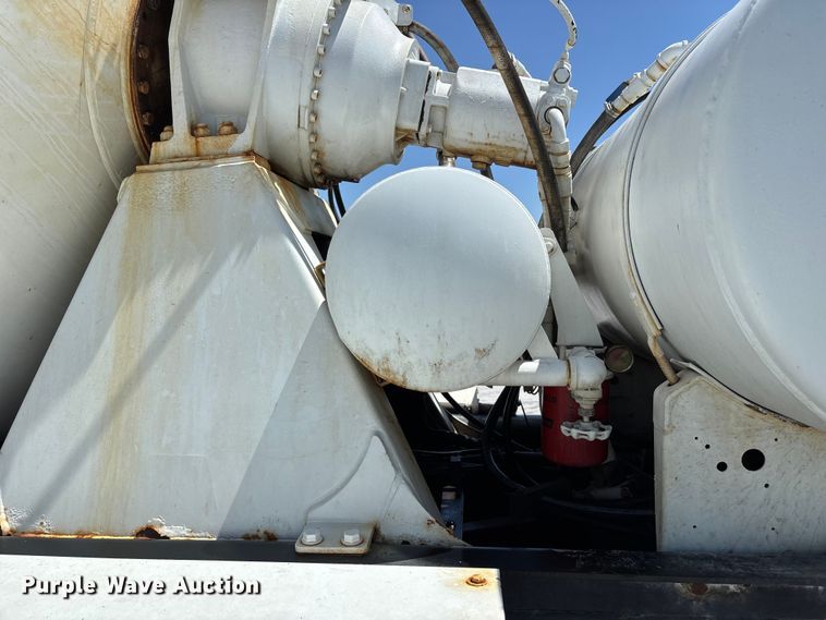 image for item DN6637 2003 Kenworth W900 ready mix truck