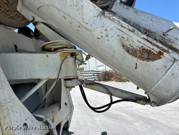 image for item DN6637 2003 Kenworth W900 ready mix truck