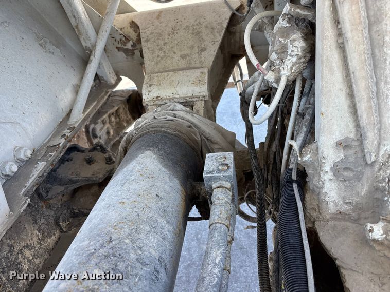 image for item DN6637 2003 Kenworth W900 ready mix truck