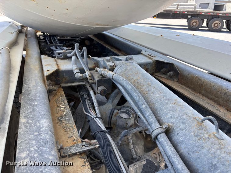 image for item DN6637 2003 Kenworth W900 ready mix truck