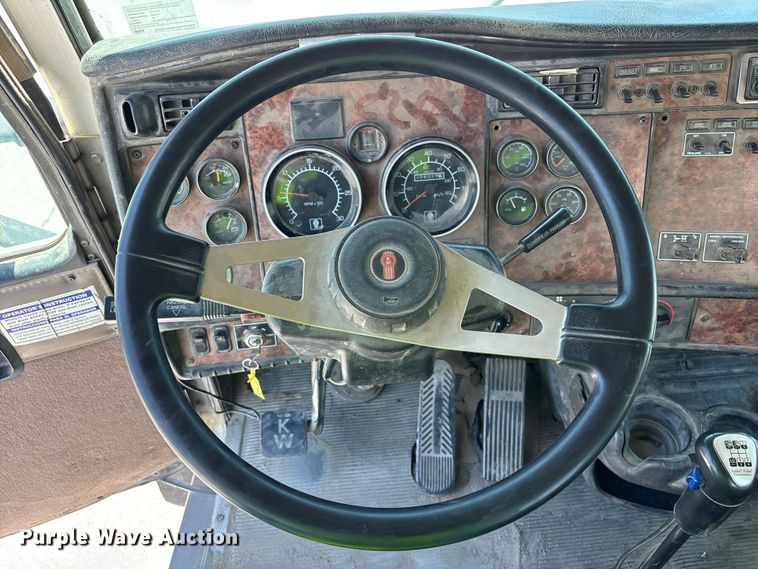 image for item DN6637 2003 Kenworth W900 ready mix truck