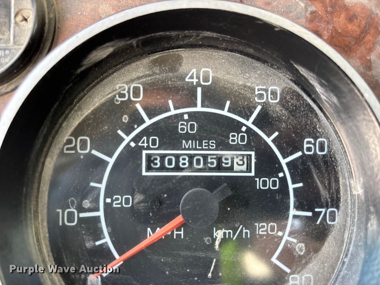 image for item DN6637 2003 Kenworth W900 ready mix truck